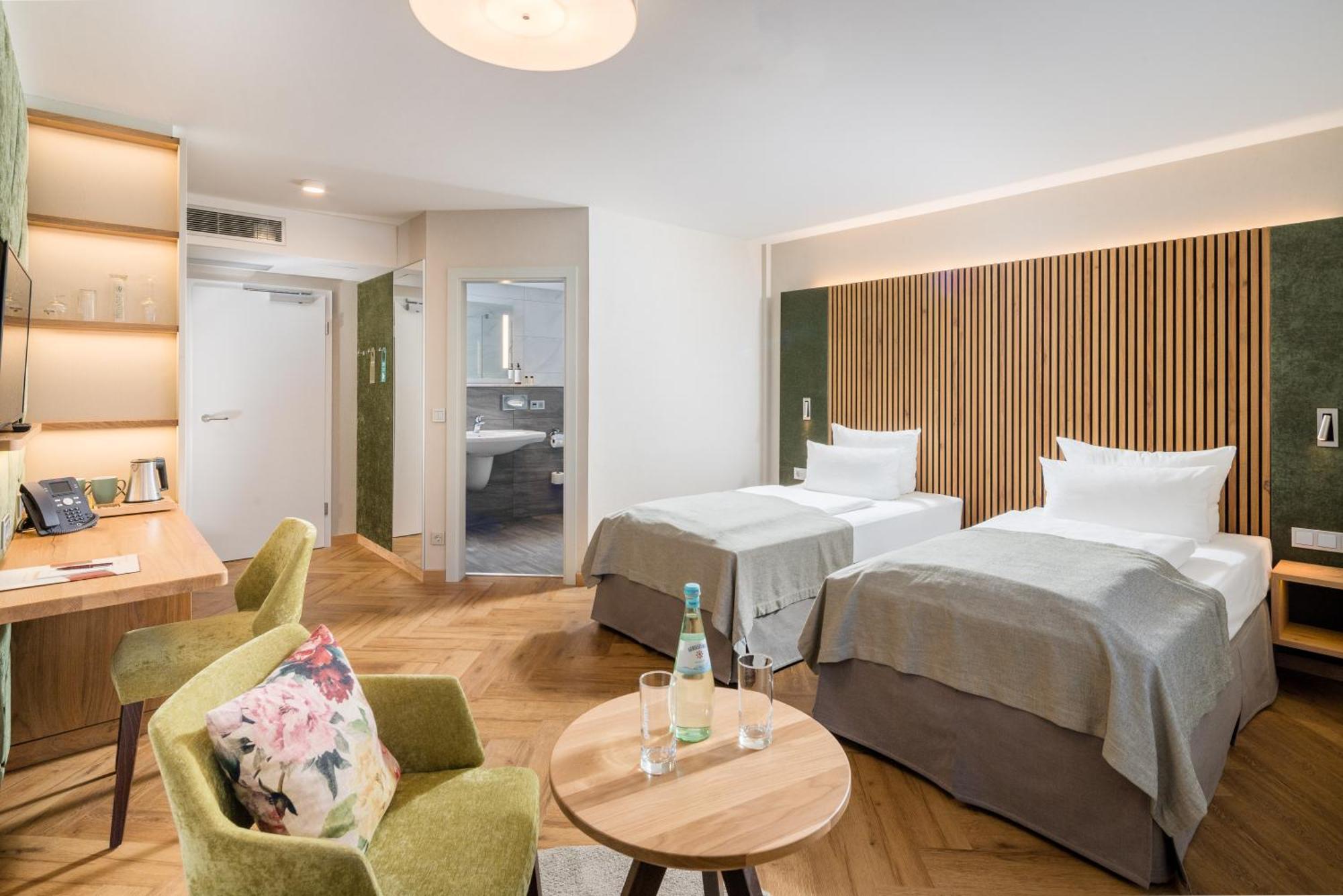 Parkhotel Gueldene Berge Weißenfels Kültér fotó
